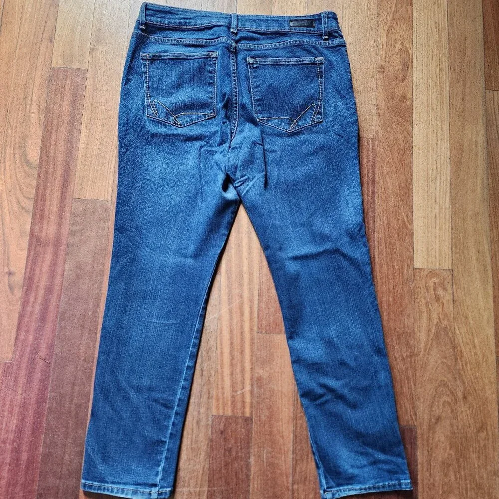 Lee Classic Fit Straight Leg Jeans Size 14 Short